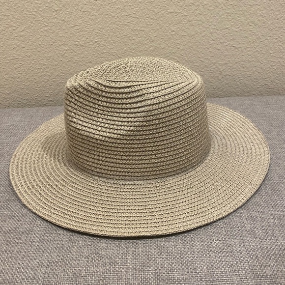 Sun hat - Picture 3 of 5